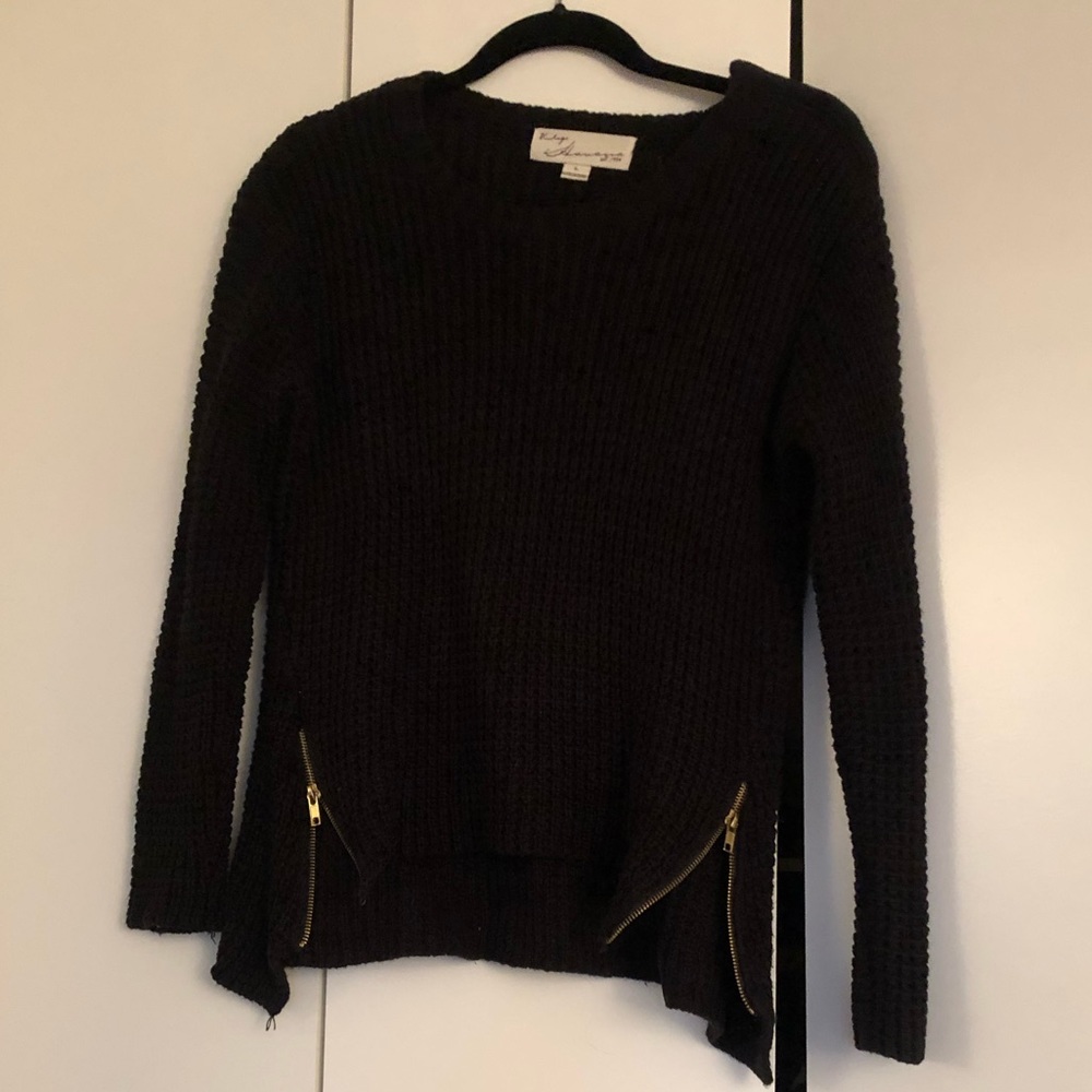 Vintage Havana black zippered sweater